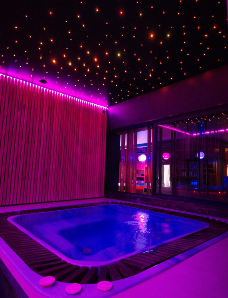 jacuzzi
